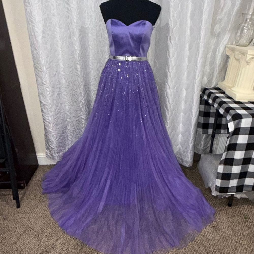 Sherri Hill Lilac Ball Gown Size 2 Strapless Sequin Prom Dress Detachable Belt